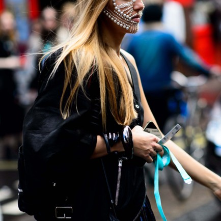 liza-urla-gemologue-jewellery-face-london-fashion-week