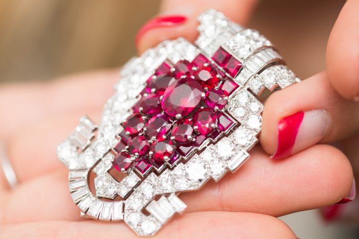 Heart-Shaped 92-Carat Diamond, Christie’s Jewellery Auction - GEMOLOGUE ...