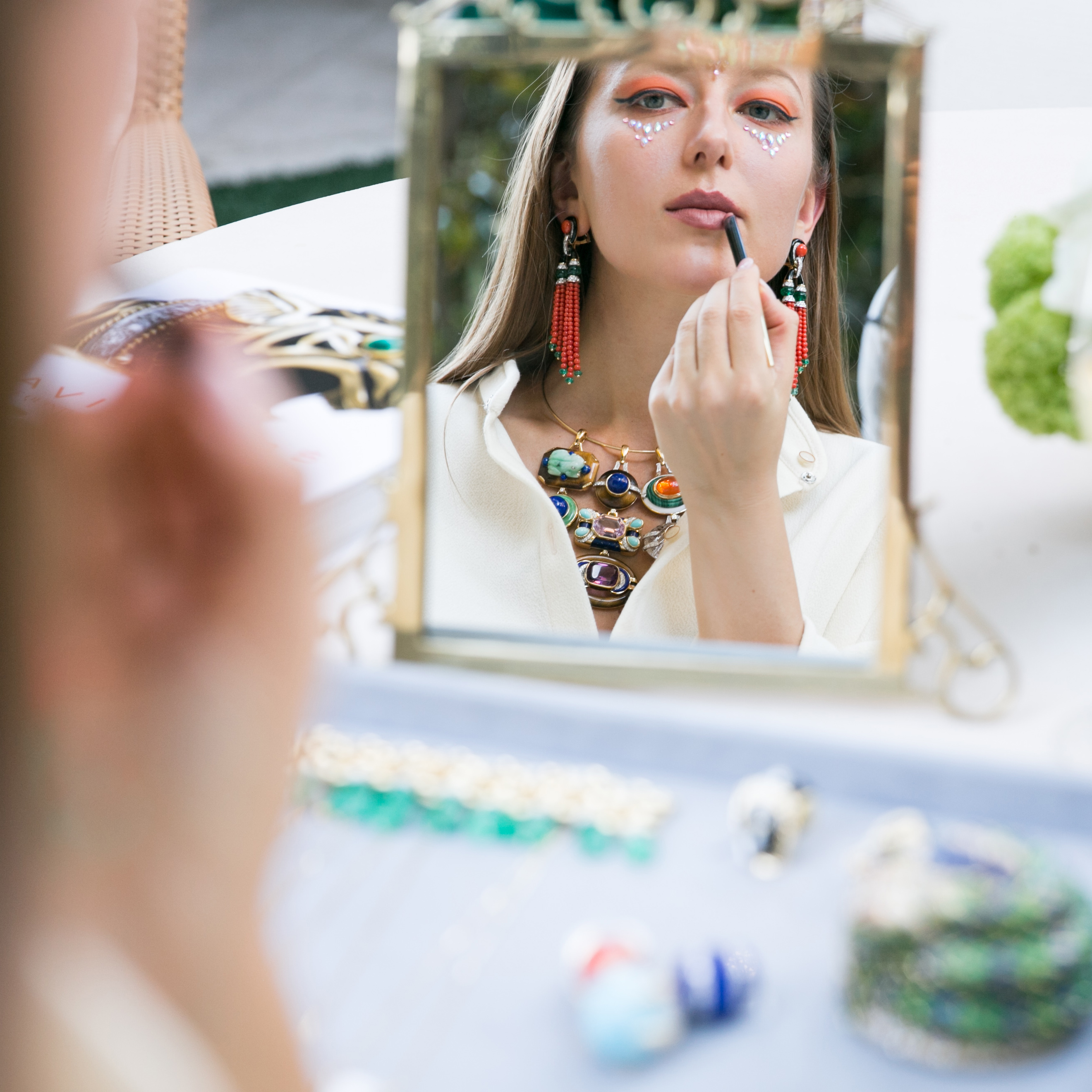 GEMOLOGUE_Liza Urla_jewellery blogger_jewelry blog_jewellery_COUTURE_COUTURE jewelry_COUTURE Las Vegas_David Webb_David Webb vintage jewelry_David Webb choker_Paula Raia dress_Silvia Furmanovich jewelry_Las Vegas_Las Vegas blogger_WYNN Hotel_Wynn fashion blogger style_Las Vegas fashion blog