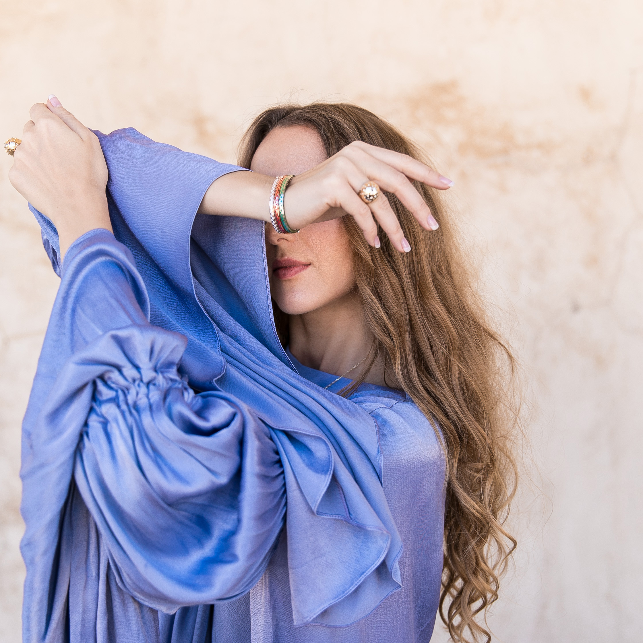 GEMOLOGUE_Liza Urla_blooger Bahrain_jewellery blogger Bahrain_jewellery blogger London_jewelry blog UK_jewellery blog UK_jewellery styling tips_jewelry style icons_uae jewellery designers_spiked ring_brooch display ideas
